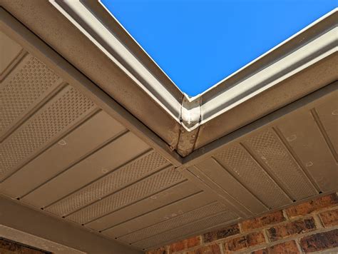 How to Fix a Leaky Gutter Corner in 7 Easy Steps 